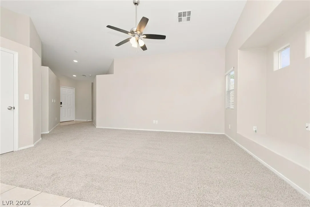 617 Lava Beds Way — photo 4
